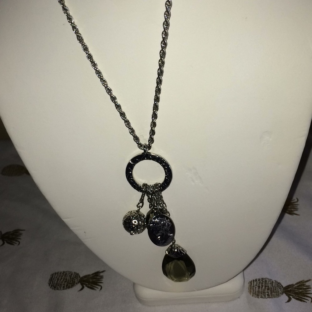 Lia Sophia‎ Necklace
